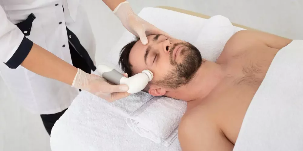 Aparatología para estética y peluquería para hombres Aparatología para estética y peluquería para hombres