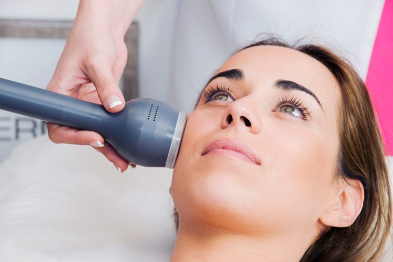 Maquinaria estética con explotación compartida en Jaén