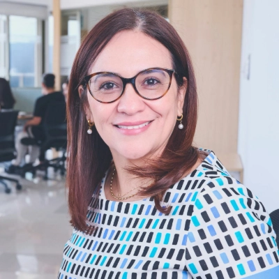 María González